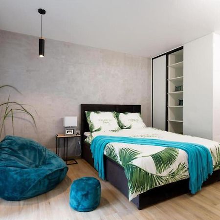 Luxurycity Apartment With Terrace Βρότσλαβ Εξωτερικό φωτογραφία